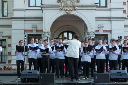 Serbare de sfârșit de an școlar pentru elevii seminariști gălățeni – fotografia 32