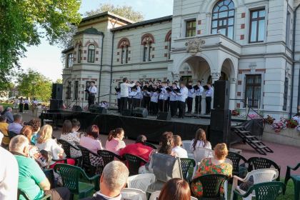 Serbare de sfârșit de an școlar pentru elevii seminariști gălățeni – fotografia 35