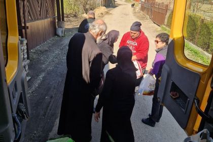 Sprijin pentru familiile greu încercate de incendiul din județul Vrancea – fotografia 4