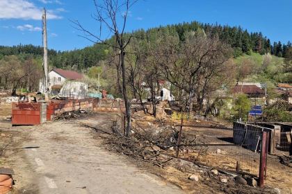 Sprijin pentru familiile greu încercate de incendiul din județul Vrancea – fotografia 27
