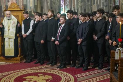 Revedere după două decenii la Seminarul Teologic „Sf. Andrei“ din Galaţi – fotografia 16