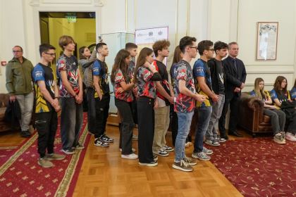 Eveniment festiv de recunoştinţă dedicat tinerilor performanţi – fotografia 25