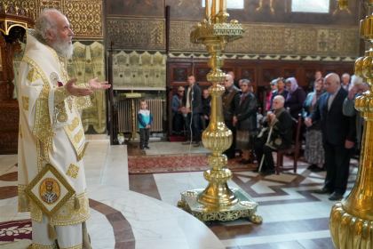 Duminica vindecării orbului din naştere la Catedrala arhiepiscopală din Galaţi – fotografia 27