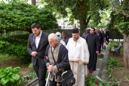Duminica vindecării orbului din naştere la Catedrala arhiepiscopală din Galaţi – fotografia 59