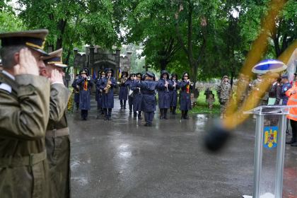 Ziua Eroilor în Arhiepiscopia Dunării de Jos – fotografia 38