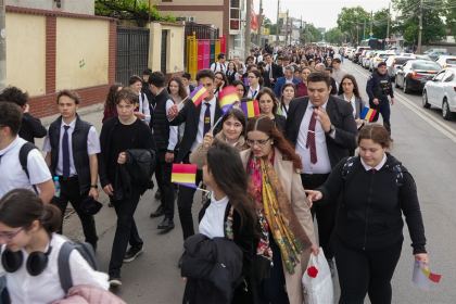 Ziua Eroilor în Arhiepiscopia Dunării de Jos – fotografia 2