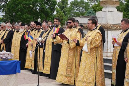Ziua Eroilor în Arhiepiscopia Dunării de Jos – fotografia 36