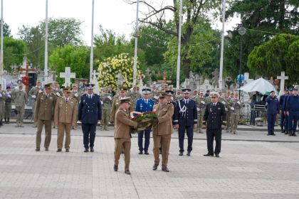 Ziua Eroilor în Arhiepiscopia Dunării de Jos – fotografia 46