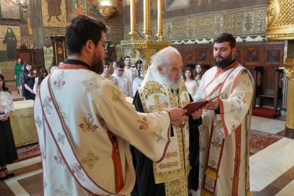 Cursul festiv al absolvenţilor Facultăţii de Istorie, Filosofie şi Teologie din Galaţi – fotografia 13