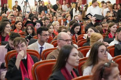 Cursul festiv al absolvenţilor Facultăţii de Istorie, Filosofie şi Teologie din Galaţi – fotografia 29