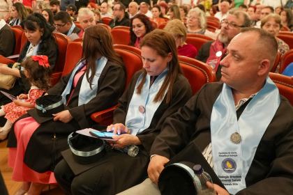 Cursul festiv al absolvenţilor Facultăţii de Istorie, Filosofie şi Teologie din Galaţi – fotografia 37