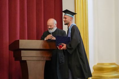 Cursul festiv al absolvenţilor Facultăţii de Istorie, Filosofie şi Teologie din Galaţi – fotografia 61
