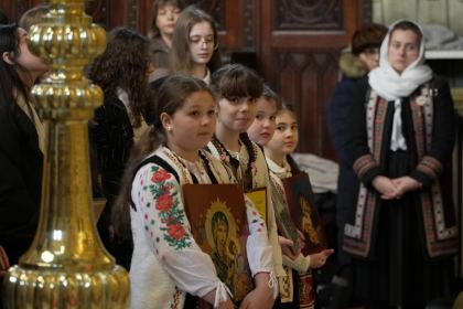 Duminica Ortodoxiei sărbătorită în Arhiepiscopia Dunării de Jos – fotografia 14