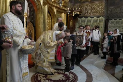 Duminica Ortodoxiei sărbătorită în Arhiepiscopia Dunării de Jos – fotografia 39