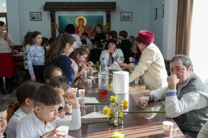 Daruri pentru vârstnicii din cadrul Centrul multifuncțional de servicii sociale „Speranțe pentru vârsta a III-a” – Galați – fotografia 37