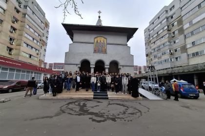 Etapa judeţeană a Olimpiadei de Religie în Galaţi şi Brăila – fotografia 1