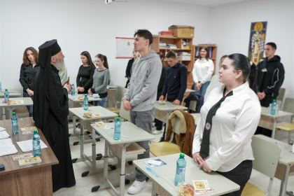 Etapa judeţeană a Olimpiadei de Religie în Galaţi şi Brăila – fotografia 45
