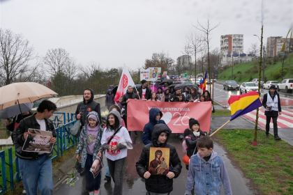 Ediţia a 16-a a „Marşului pentru viaţă“ în Arhiepiscopia Dunării de Jos – fotografia 23