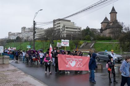 Ediţia a 16-a a „Marşului pentru viaţă“ în Arhiepiscopia Dunării de Jos – fotografia 27