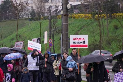Ediţia a 16-a a „Marşului pentru viaţă“ în Arhiepiscopia Dunării de Jos – fotografia 28