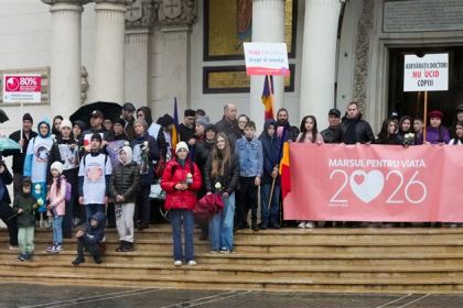 Ediţia a 16-a a „Marşului pentru viaţă“ în Arhiepiscopia Dunării de Jos – fotografia 41
