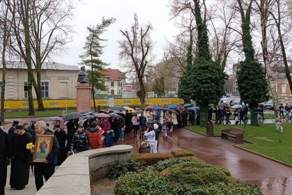 Ediţia a 16-a a „Marşului pentru viaţă“ în Arhiepiscopia Dunării de Jos – fotografia 3