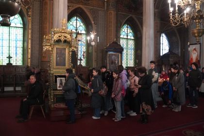 Olimpiada interdisciplinară „Cultură şi spiritualitate românească” în Arhiepiscopia Dunării de Jos – fotografia 7