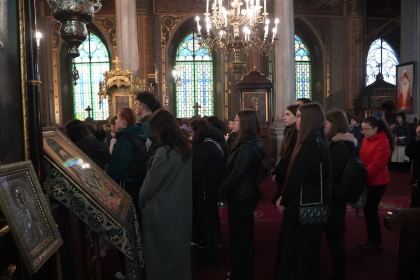 Olimpiada interdisciplinară „Cultură şi spiritualitate românească” în Arhiepiscopia Dunării de Jos – fotografia 10