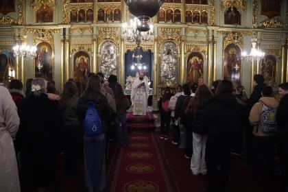 Olimpiada interdisciplinară „Cultură şi spiritualitate românească” în Arhiepiscopia Dunării de Jos – fotografia 13