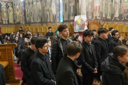 Olimpiada interdisciplinară „Cultură şi spiritualitate românească” în Arhiepiscopia Dunării de Jos – fotografia 12