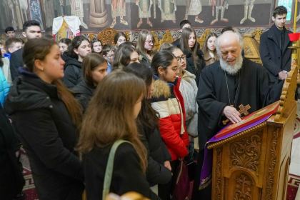 Olimpiada interdisciplinară „Cultură şi spiritualitate românească” în Arhiepiscopia Dunării de Jos – fotografia 16