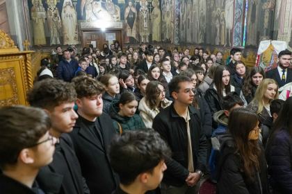 Olimpiada interdisciplinară „Cultură şi spiritualitate românească” în Arhiepiscopia Dunării de Jos – fotografia 26