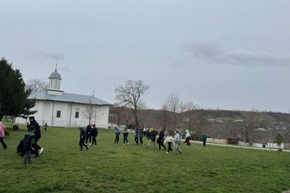 Popasuri pline de lumină și bucurie pentru 60 de elevi seminariști gălățeni – fotografia 10
