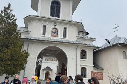 Popasuri pline de lumină și bucurie pentru 60 de elevi seminariști gălățeni – fotografia 12