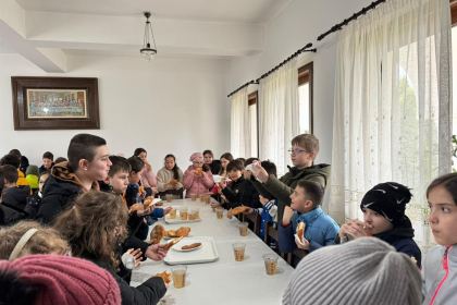 Popasuri pline de lumină și bucurie pentru 60 de elevi seminariști gălățeni – fotografia 16